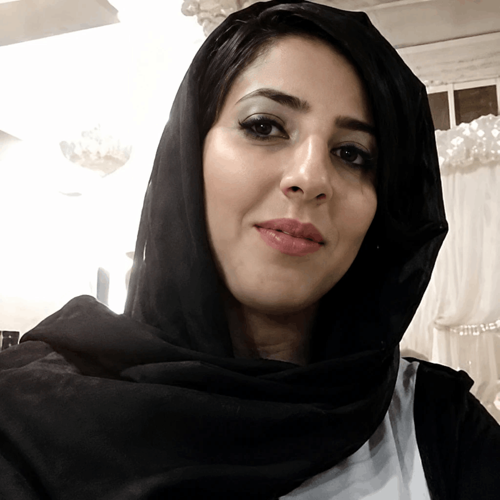 haleh-olfati-manager-هاله الفتی